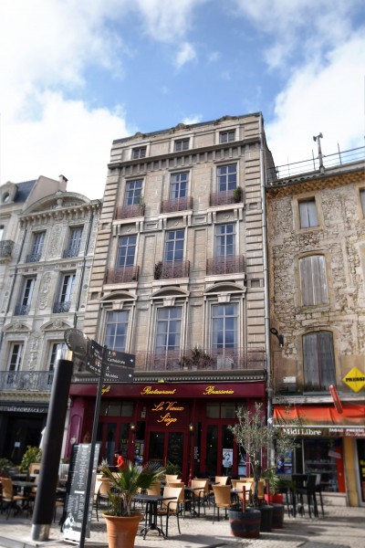 "Place des Trois Six", un immeuble restauré au coeur de Béziers