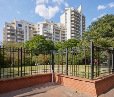 LE PARC