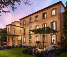 La Maison des Comtes de Provence (DENORMANDIE)