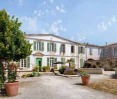 Le Palais des Gouverneurs***