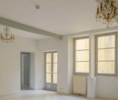 NÎMES : 29, rue Nationale