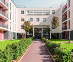 SAINT-CYR-L'ECOLE - VERSAILLES-SAINT CYR ECOLE
