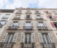 BAYONNE : 32, rue Port Neuf